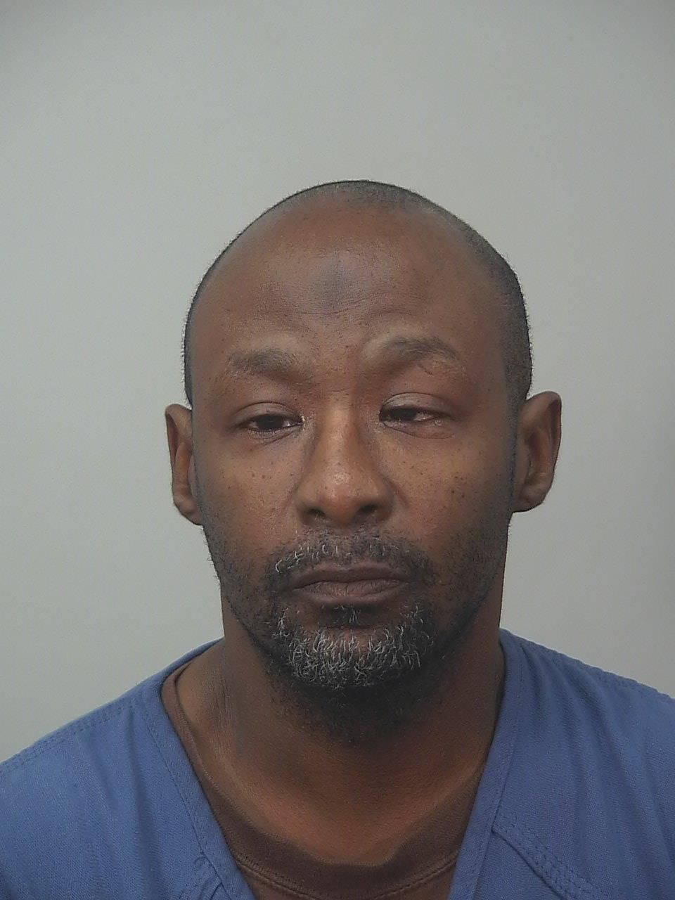 Man allegedly stole delivery driver's car, arrested after crash in Monona